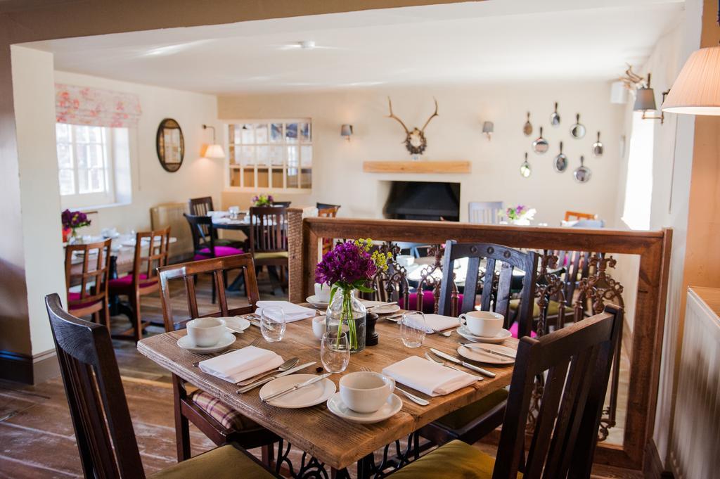 The White Hart, Overton מראה חיצוני תמונה